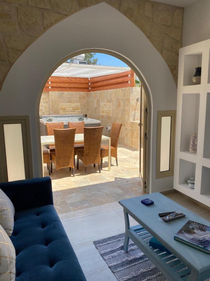 Villa Caerus Пафос Екстер'єр фото