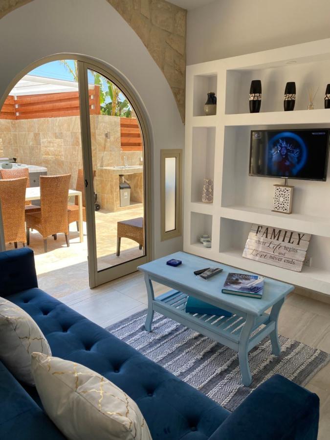 Villa Caerus Пафос Екстер'єр фото